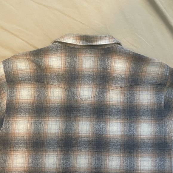 Woolrich Men’s Wool Flannel - Picture 11 of 16